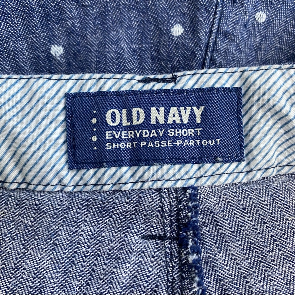Old Navy Chambray Navy Dots Everyday Short Size 2 - Picture 9 of 11